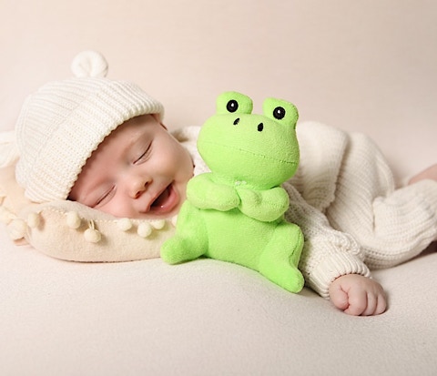 Happy Smiling newborn baby photo by Jayne Poole Photography
